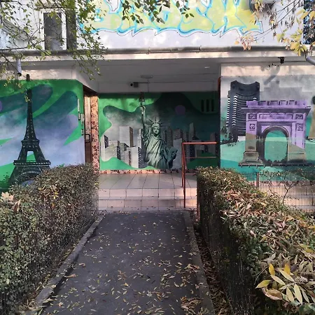 Piata Victoriei * Bucarest